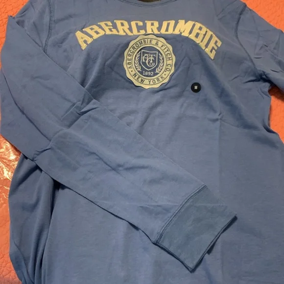 Vintage Abercrombie & Fitch Logo Tee - Picture 7 of 12